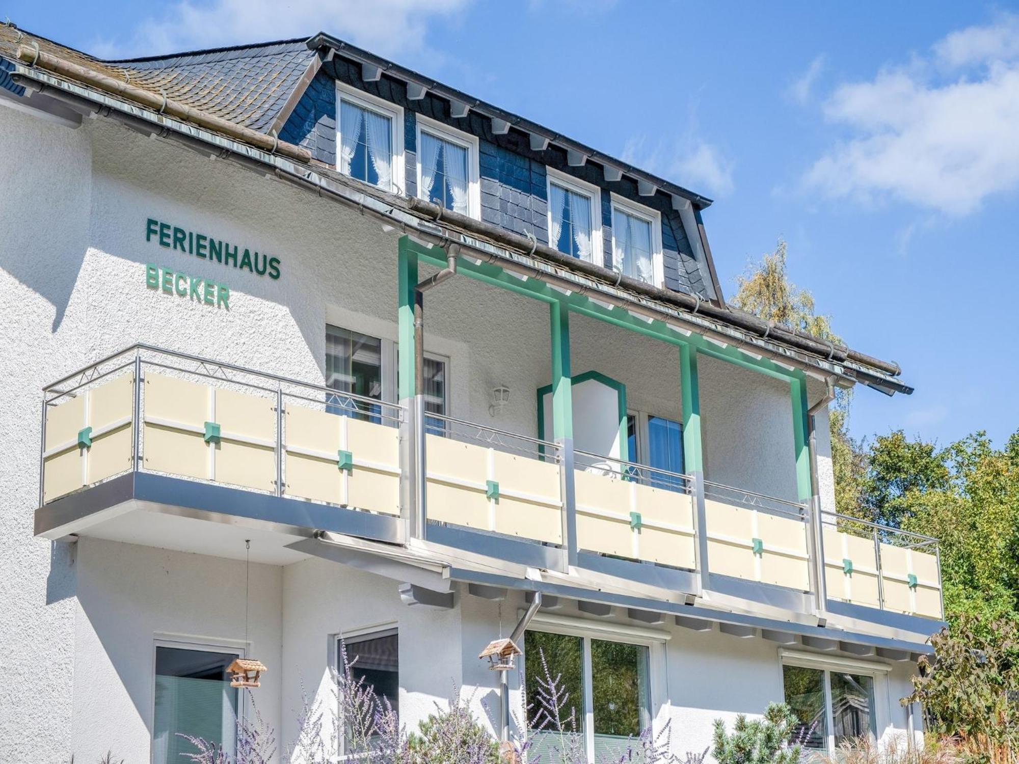 Modern Apartment In Schwalefeld With Garden Willingen  Exterior photo